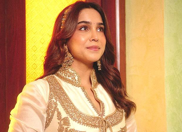 Sharvari Channels Classic Bollywood Heroine in Yeh Prem Mol Liya