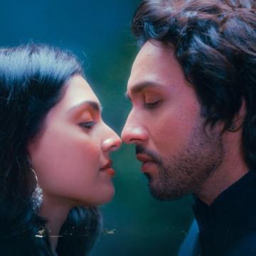 ‘Shayad’ Song From Main Na Raha Mera Released Featuring Adhyayan Suman and Divita Rai