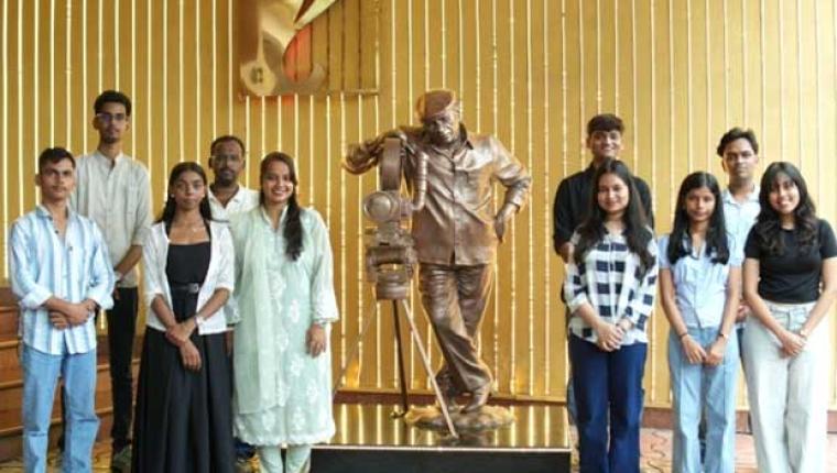 Yash Chopra Foundation Awards Scholarships Worth Up to Rs. 5 Lakhs to 11 Film Industry Workers' Children