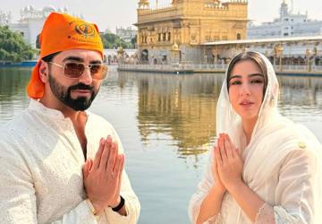 Sara Ali Khan and Ayushmann Khurrana Visit Golden Temple for Dussehra Ahead of Udta Teer Release