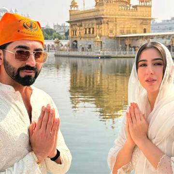 Sara Ali Khan and Ayushmann Khurrana Visit Golden Temple for Dussehra Ahead of Udta Teer Release