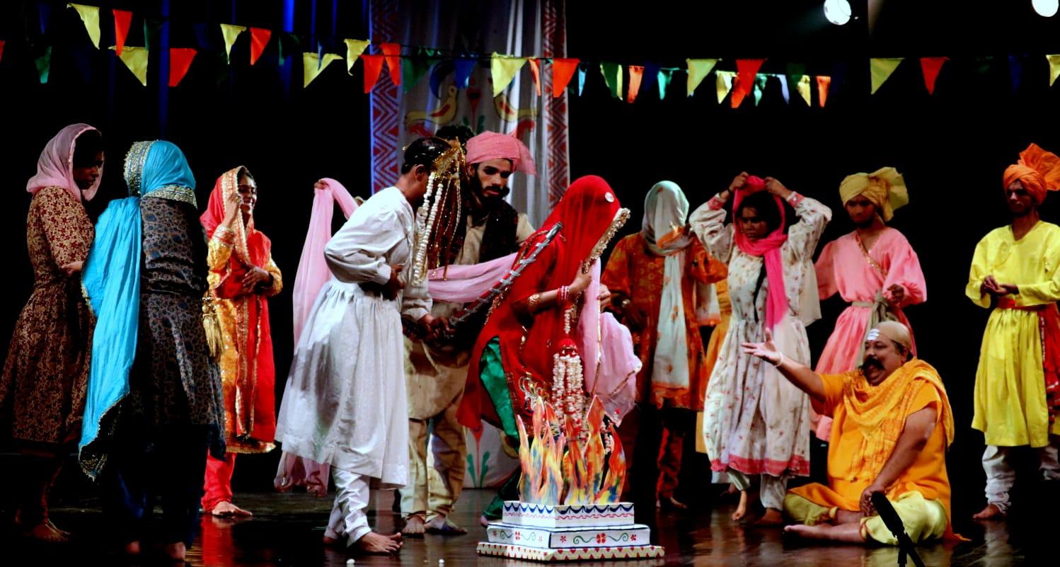 Jasma Odan Adaptation Brings Gujarati Folk Legend to Dogri Theatre