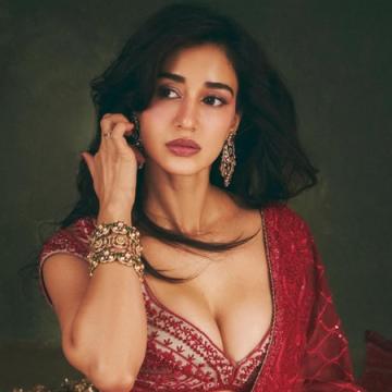 Disha Patani Marks A Decade in Cinema as M.S. Dhoni: The Untold Story Turns 10