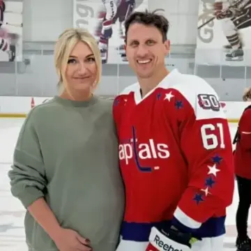 Brooke Hogan and Husband Steven Oleksy Welcomed Twins After Secret 2022 Marriage