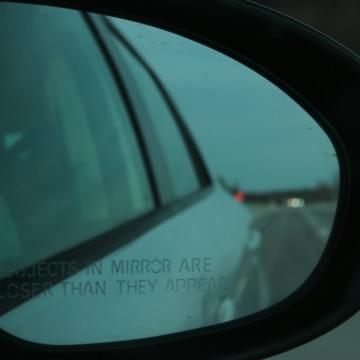 Everyday explained: Why objects in the rear-view mirror are closer than they appear