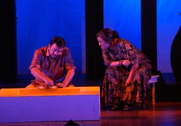 Sshhhhh Ghabraycha Nahin: A Marathi Theatrical Tribute to Ratnakar Matkari