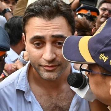 Imran Khan to Challenge 'Illegal' Leave India Notice in Bombay High Court