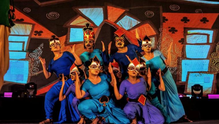 Tasher Desh: Overview of the Production, Direction, and History