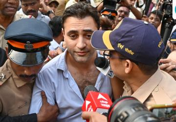 FRRO Issues Notice to Actor Imran Khan Following Demonstration