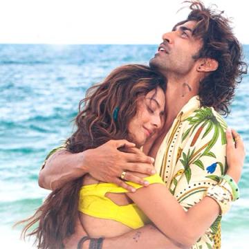 Vishal Mishra and Mithoon Release 'Tumhein Bhi Humse' from Tum Mere Ho