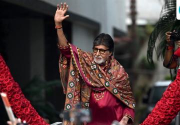 Amitabh Bachchan Advised Strict Rest and Apologises to Fans