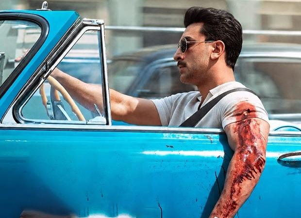 Mumbai Police Uses Ranbir Kapoor’s Love & War Poster for Road Safety Campaign