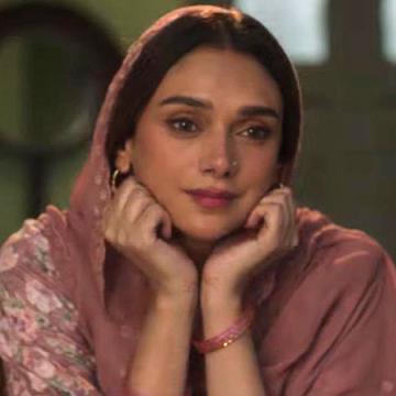 Aditi Rao Hydari Discusses Her Role and Emotional Scenes in Lust Stories 3