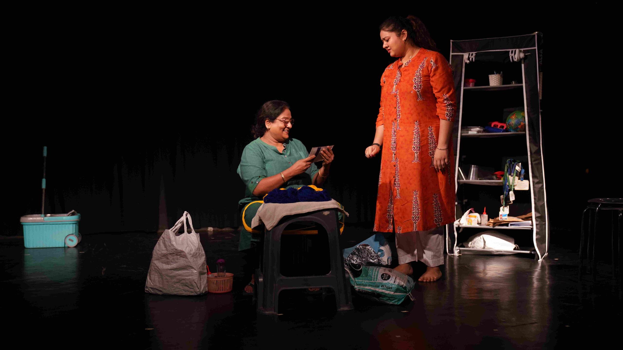 Suno Na Yaar: Exploring Relationship Complexities in Theatre