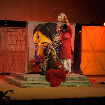 Kaal-Roopam Explores Transmigration of Souls and Eternal Motherhood in Hindi Theatre