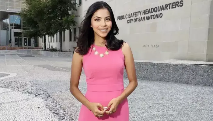 Texas Lawyer Mariah Medina Shares Photo of Judge Yolanda Huff With Another Attorney in Similar Outfit