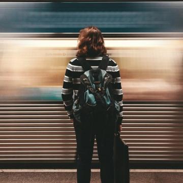 China's Unemployed Fake Work Routines and Commutes to Hide Joblessness