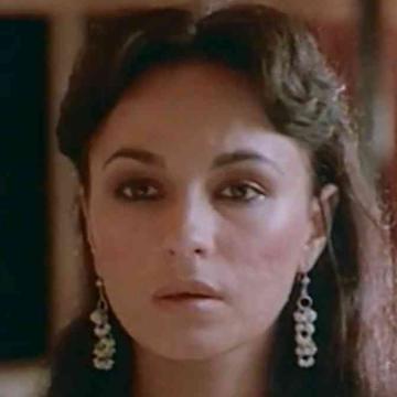 Why Vidhu Vinod Chopra Paid Soni Razdan Years After Khamosh Released
