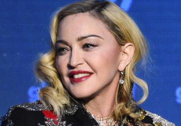 VMAs 2026 Faces Fan Backlash Over Delayed Start, Madonna and Bruno Mars Performances