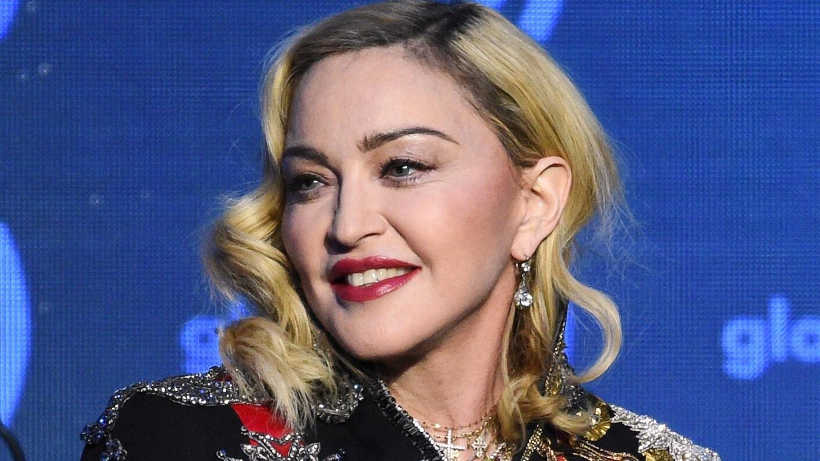VMAs 2026 Faces Fan Backlash Over Delayed Start, Madonna and Bruno Mars Performances
