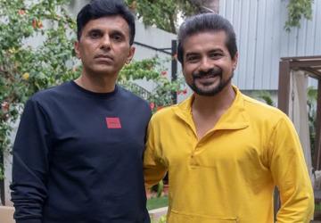Anand Pandit and Pushkar Jog Team Up for Hindi Comedy Ghanti, Wrap UK Shoot