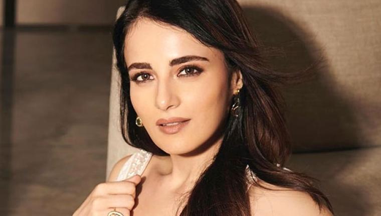 Radhikka Madan Recalls Body-Shaming Struggles and Unrealistic Beauty Standards