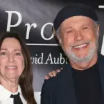Billy Crystal Opens Up About Family Support Following a Difficult Year