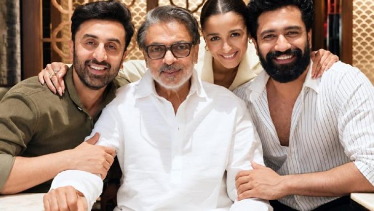 Sanjay Leela Bhansali and Love & War Team Celebrate Ranbir Kapoor's Birthday
