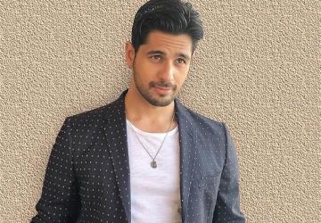 Sidharth Malhotra Shares Recovery Routine After Leg Injury