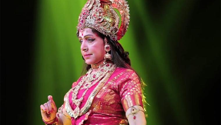 Hema Malini Performs Dance Ballet 'Durga' in Hyderabad for Navratri
