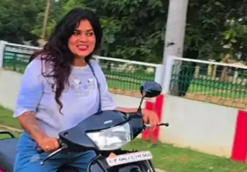 Madhya Pradesh Influencer Nidhi Tiwari Passes Away at 30