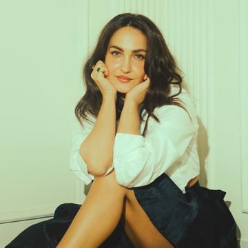Elli AvrRam Opens Up About Experiencing Her First Anxiety Attack on the Sets of Chumbak