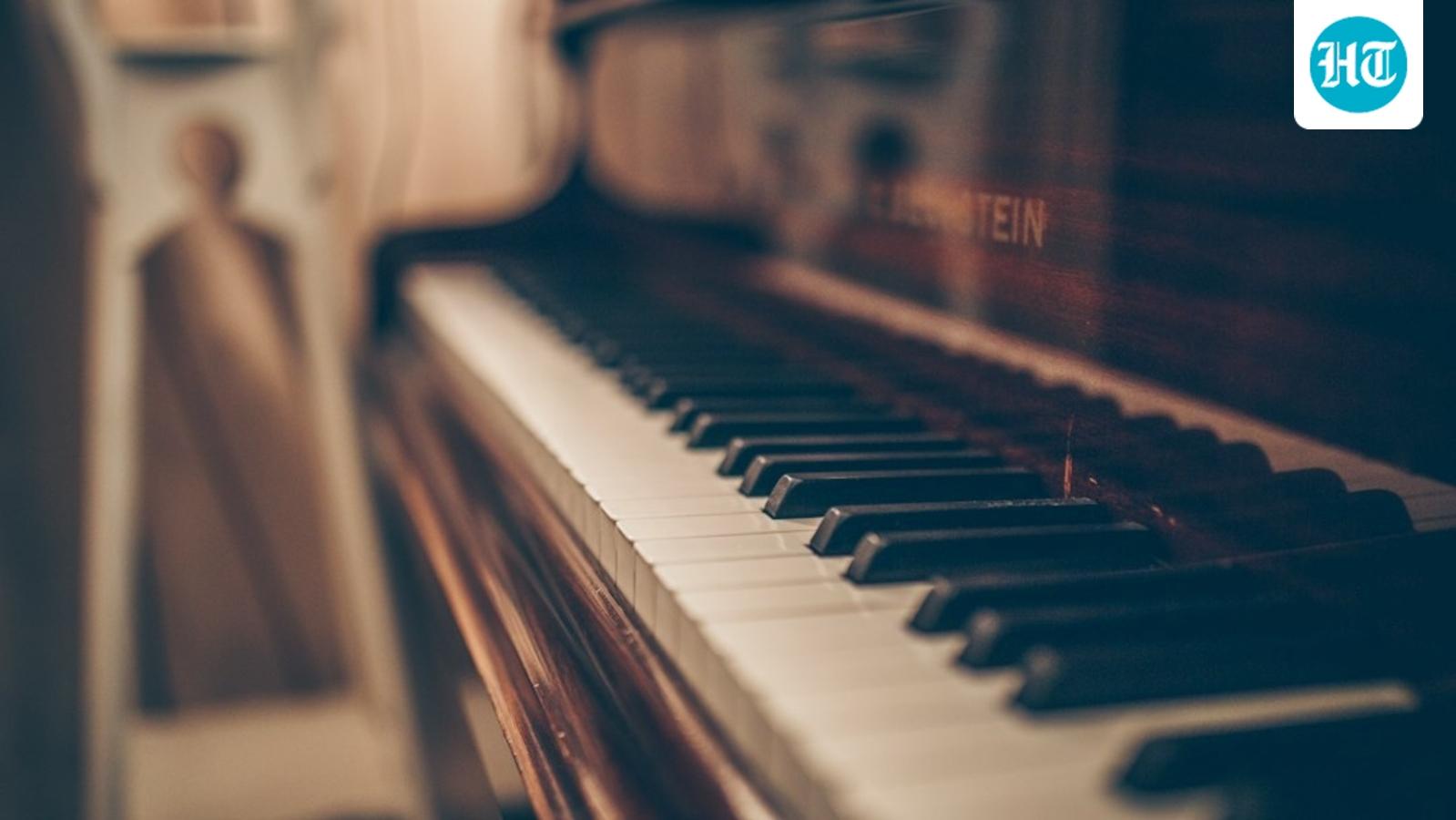 Everyday Explained: Why Are Piano Keys Black and White?