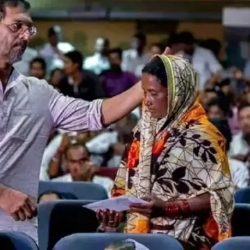 CM Yogi Adityanath Praises Nana Patekar for Philanthropic Work