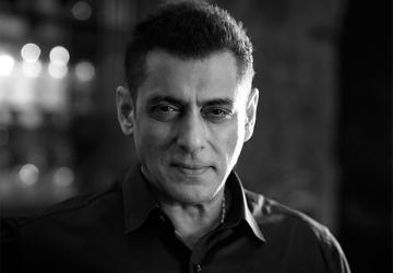 Salman Khan Recalls Unexplained Experiences in His Galaxy Apartments Bedroom on Koffee With Karan 9