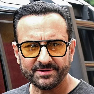 Saif Ali Khan Sells Mumbai Bandra West Flat for ₹4.11 Crore