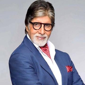 Amitabh Bachchan Opens Kaun Banega Crorepati Season 18 Seated Following Knee Injury